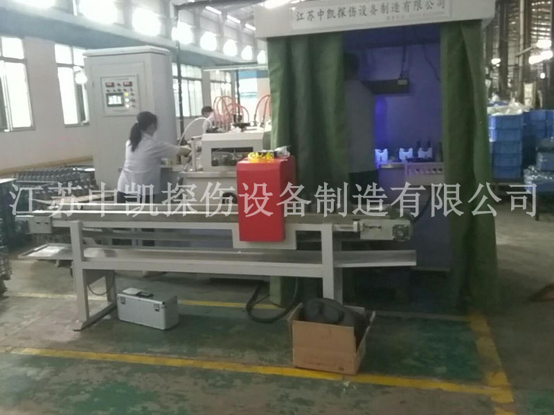 專用磁粉（fěn）探傷機輸送線